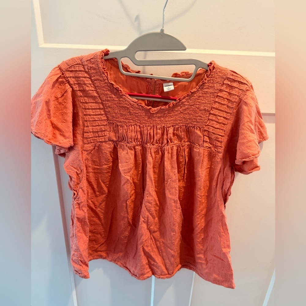 Old Navy Smocked Peasant Blouse Coral Swiss Dot Boho Babydoll Top M